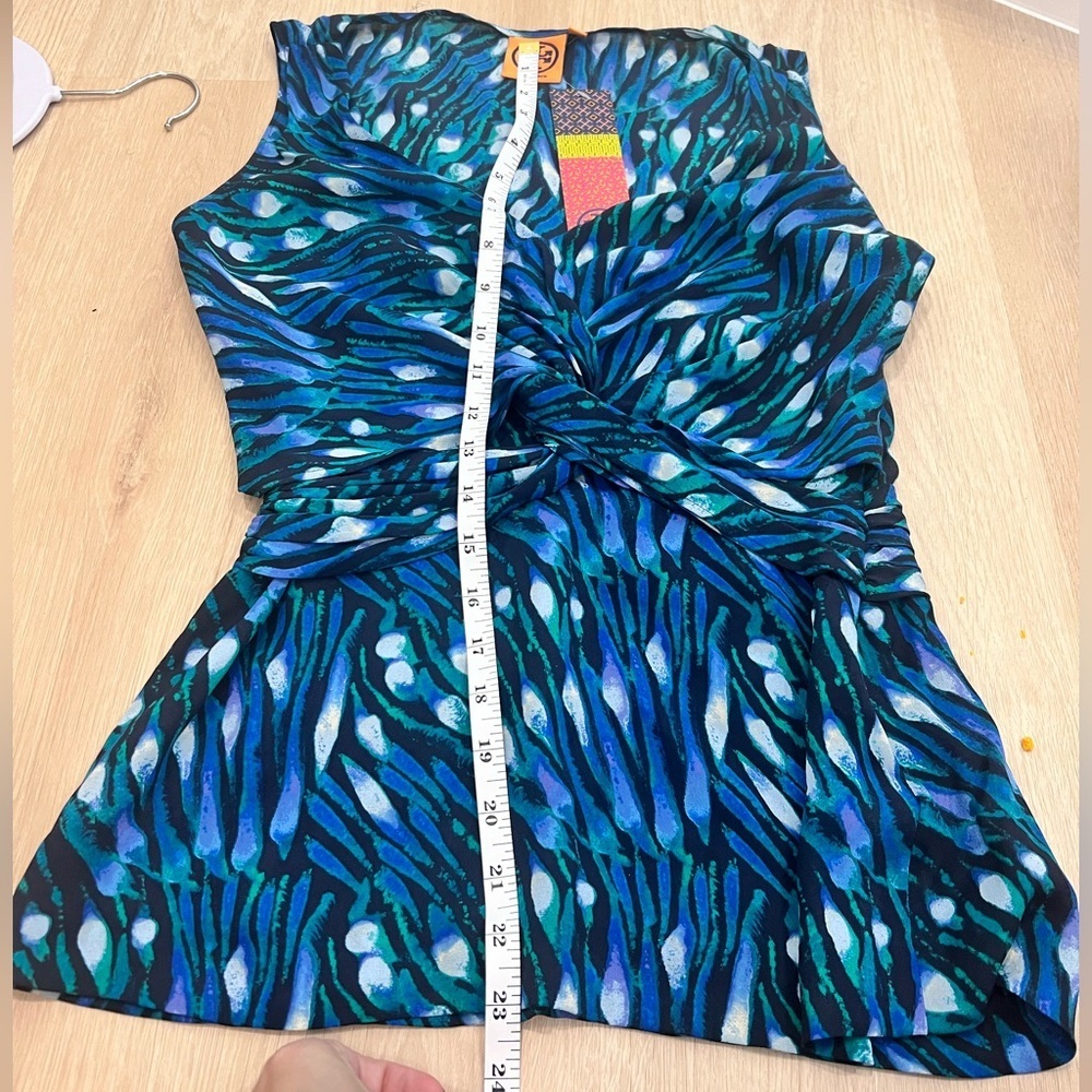 Tory Burch silk top never worn with tag - Picture 5 of 6